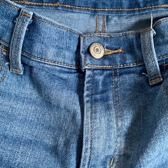 Jean shorts - Picture 2 of 4